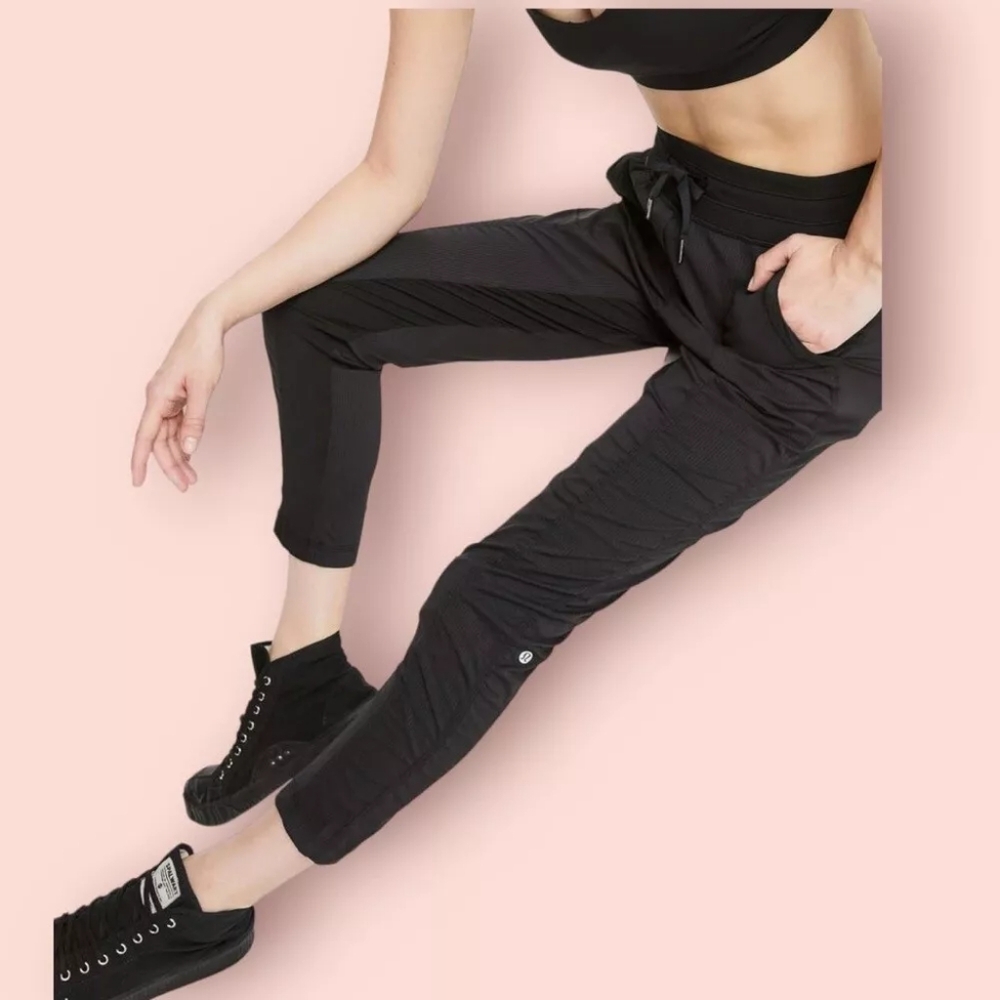 Lululemon Street to Studio Pant